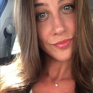 Meet your posher, Emily Paige.